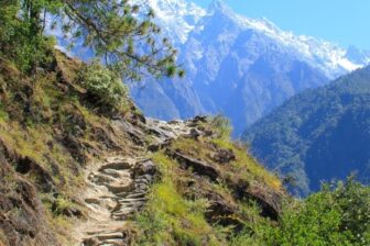 Trek around the Jade Dragon Mountain (5 days)
