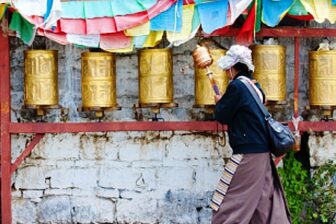 On the Roof of the World Route : Yunnan-Tibet