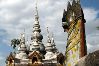 Damenglong Stupa 大勐龙白塔